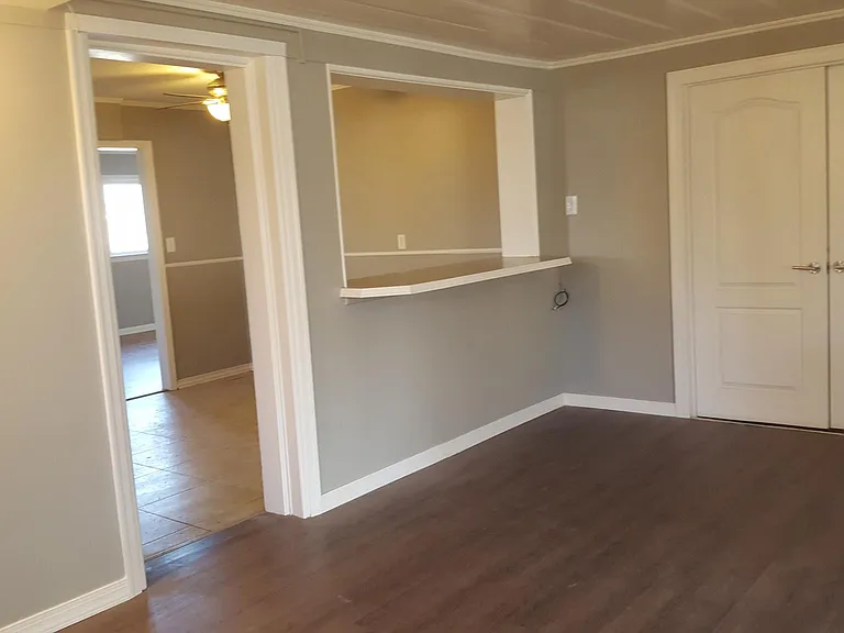 3139 N Coolidge Ave — Photo 4