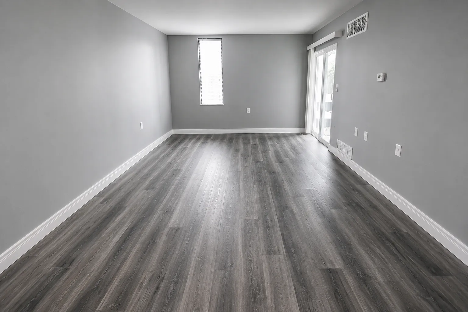 Salem Crown Apartments - 1J — Photo 3