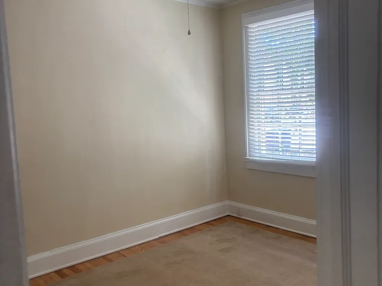 116 W Walnut St #9 — Photo 9