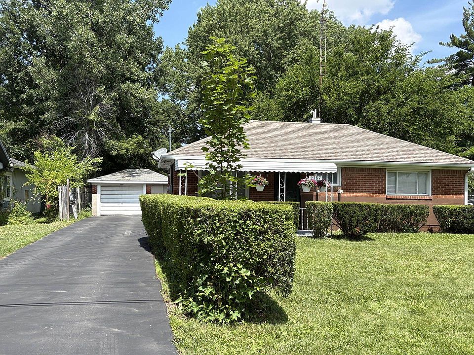2387 Wildwood Circle Dr, photo 2
