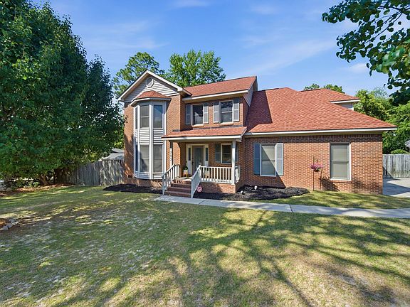 2nd image of 705 Wotan Rd