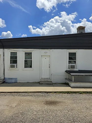 5612 S Illinois Rte #31-C Photo 1