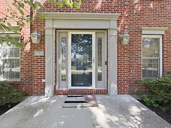 4th image of 5920 Thornberry Ct