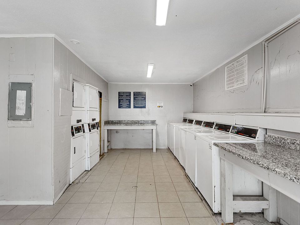 1st image of 8323 Cinnamon Ln #908