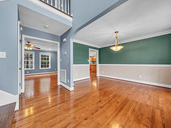 4th image of 5739 Glen Haven Dr