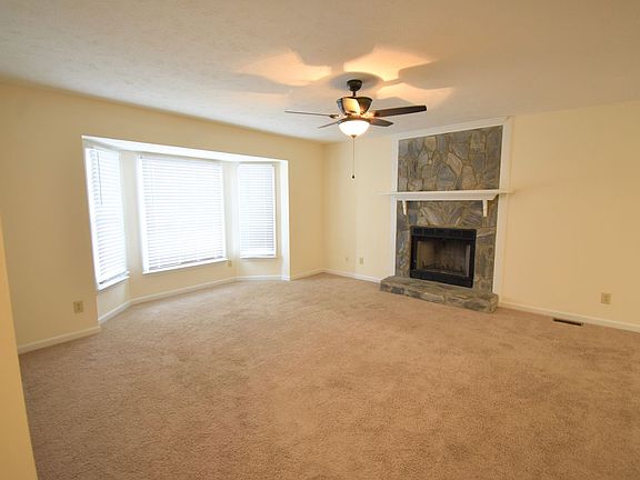2nd image of 711 Alexwood Dr