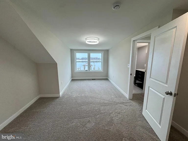 9135 Cuckold Rd — Photo 27