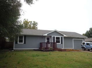 805 Gardner Ct, Augusta, KS 67010