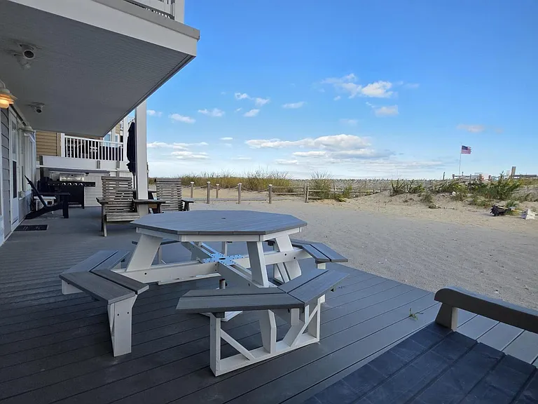 37 Dune Ter — Photo 6
