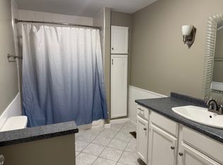 580 Parkway St, Whiteland, IN