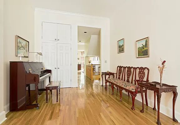 2nd image of 467 W 143rd St