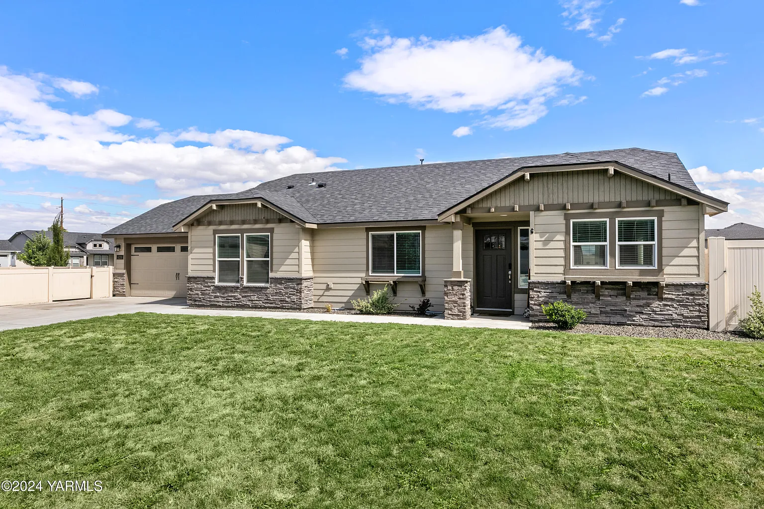 6210 Cottonwood Loop photo 1