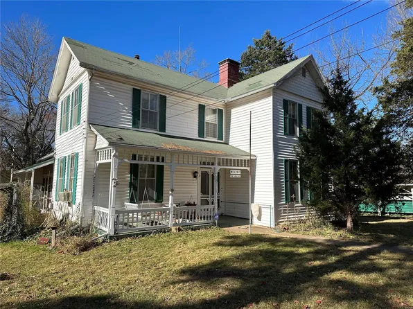 115 S College St, Arcadia, MO 63621