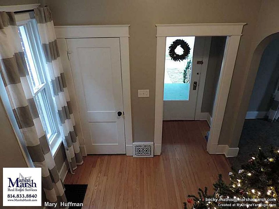 2nd image of 3024 Plum St