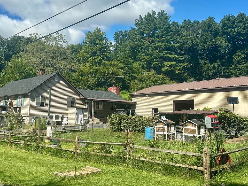 1st image of 135 Little Creek Ln