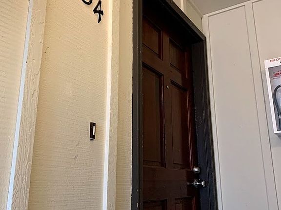 4th image of 2530-2536 NW Coolidge Way #Cf-2534