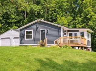 489 Campbell Street, Hartford, VT 05001