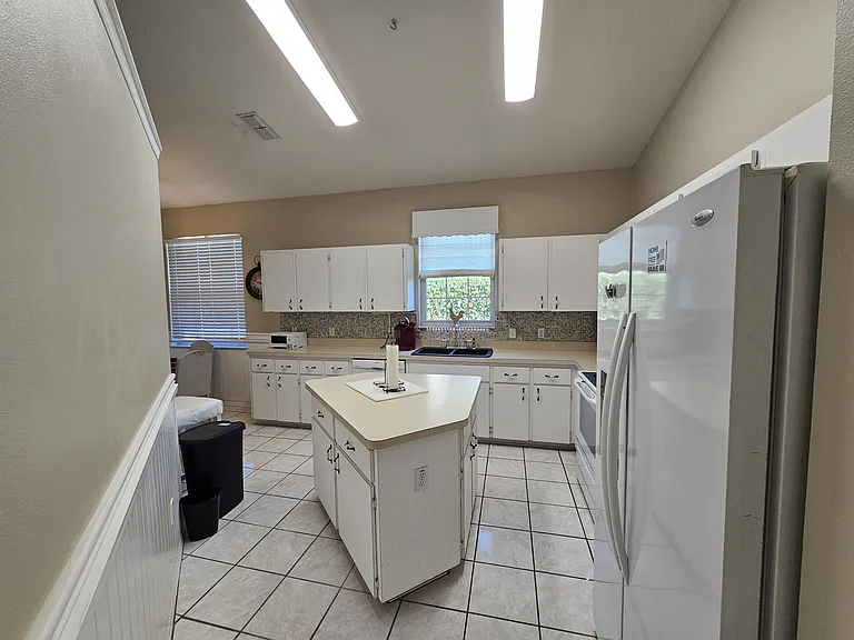 17817 SE 115th Ct #1 — Photo 5