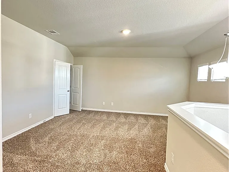 1119 Patriot Dr — Photo 21