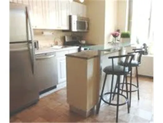 Rented by Douglas Elliman | media 3