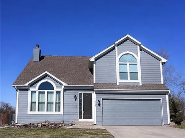1604 SE 11th St, Lees Summit, MO 64081