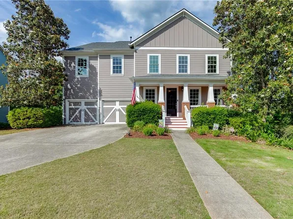 5971 Peacock Ln, Hoschton, GA 30548