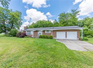 2270 Ebersole Rd, Springfield, OH 45502