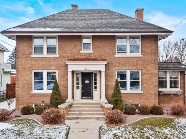 322 West 3rd Street, Beaver Dam, WI 53916