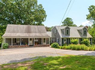 576 Newtown Rd, Littleton, MA 01460