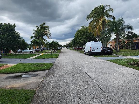 3rd image of 6301 SW 10th Street
