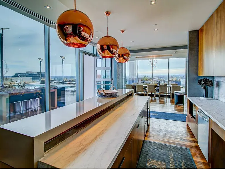 The Residences at OMNI Louisville — Photo 14