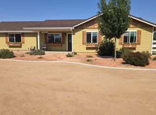 2741 1/2 W Avenue O #8, Palmdale, CA 93551