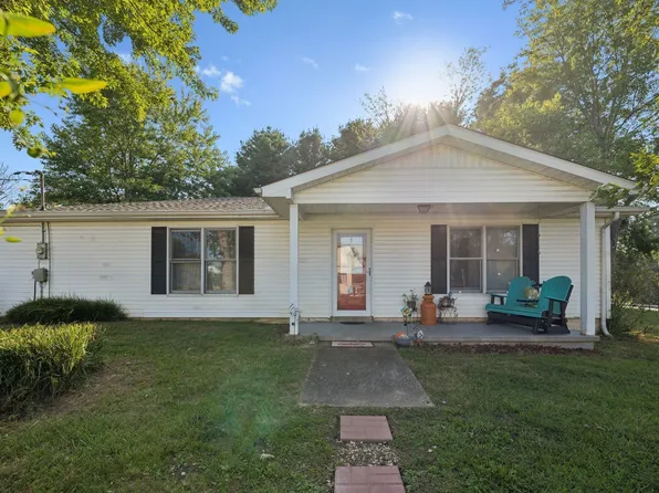 4901 Highway 52 W, Lafayette, TN 37083