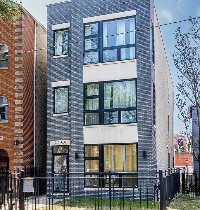 1st image of 2453 W Taylor St #1