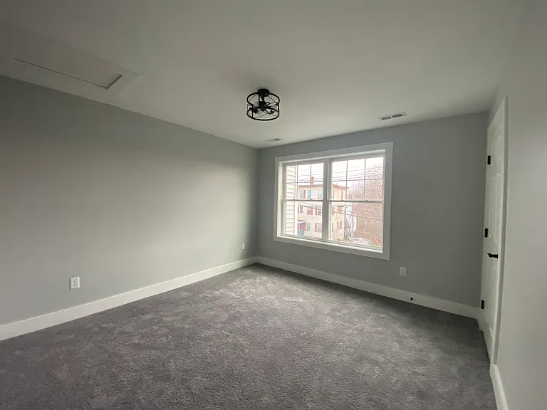 32 Main St #3 — Photo 13