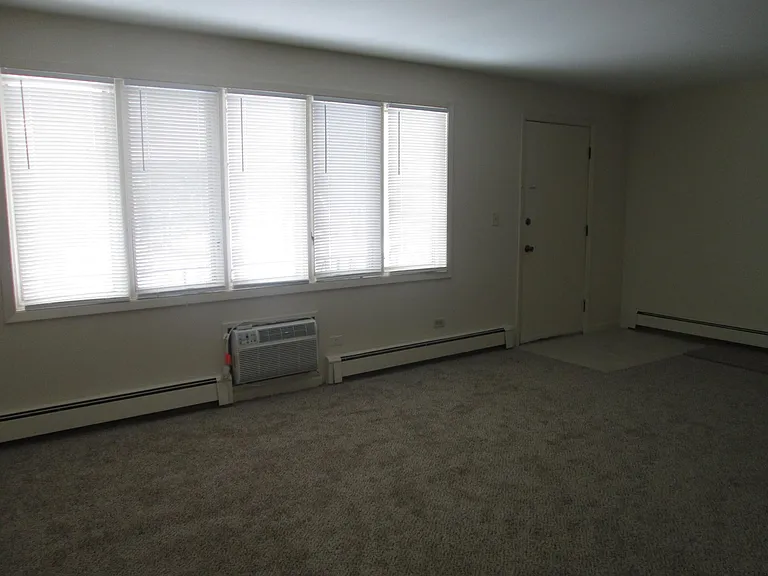 205 W Todd Ave #204 — Photo 6