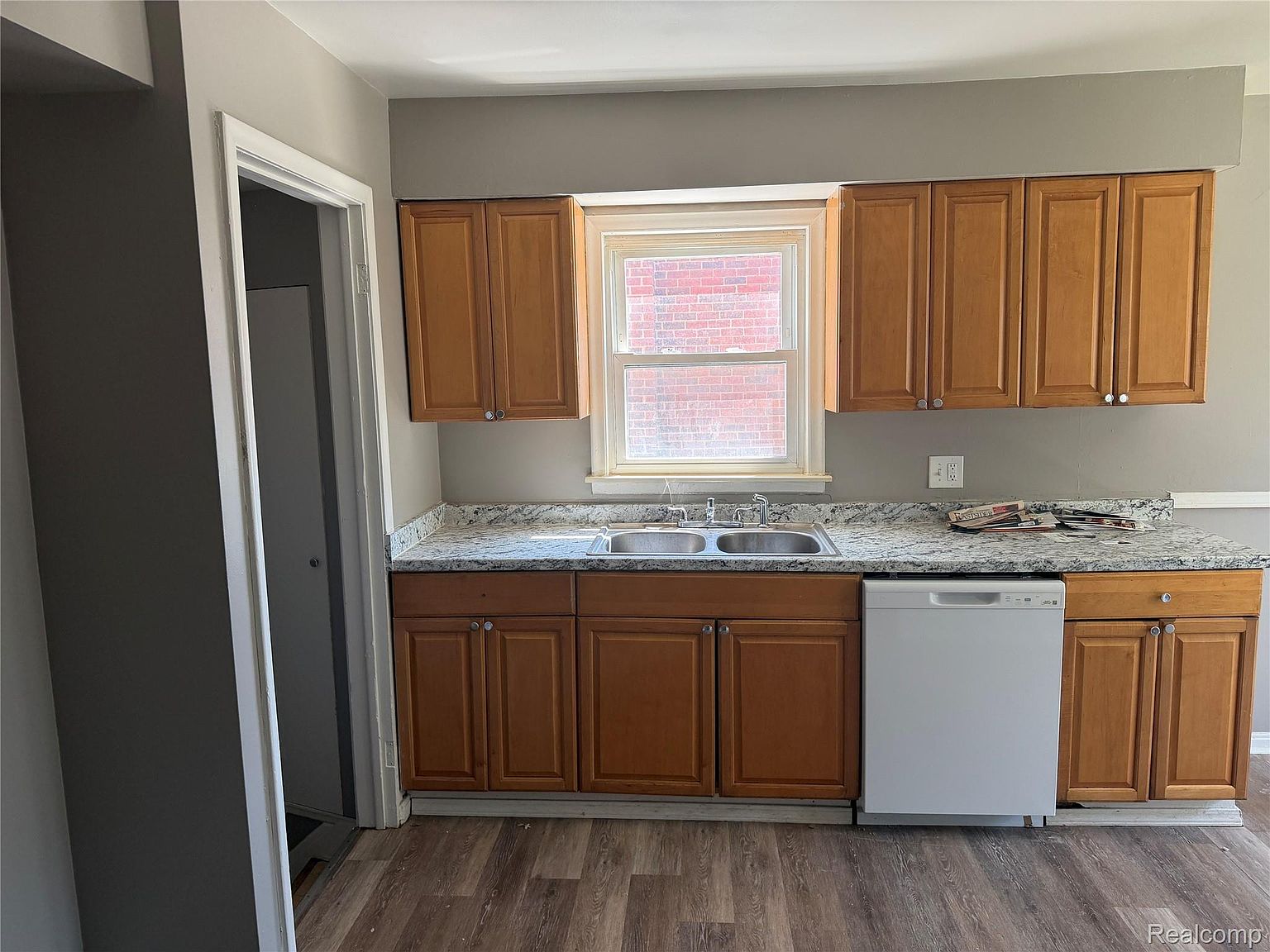 16767 Lincoln Ave, photo 6