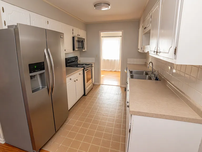 2041 Louita Ave — Photo 4