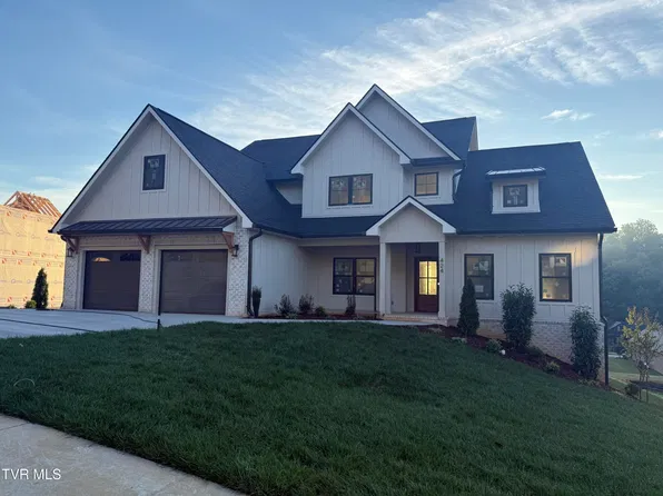 424 Gransley Ct, Johnson City, TN 37615