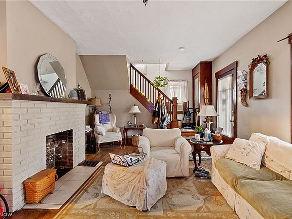 3rd image of 1410 19th St NW