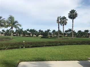 221 NW Chipshot Ln, Port Saint Lucie, FL 34986