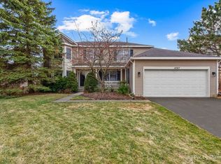 1247 Sagebrush Trl, Cary, IL 60013