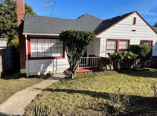 7776 SW Terwilliger Blvd, Portland, OR 97219