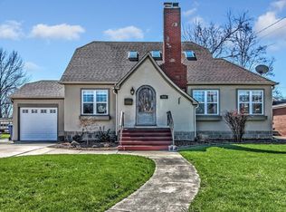 723 E South St, Crown point, IN 46307