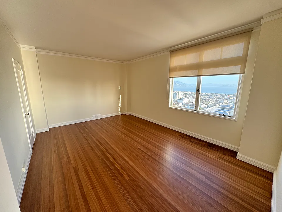 Crestview Apartments
