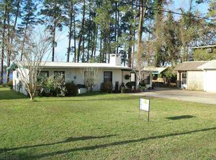24720 Beachwood Rd, Elberta, AL 36530