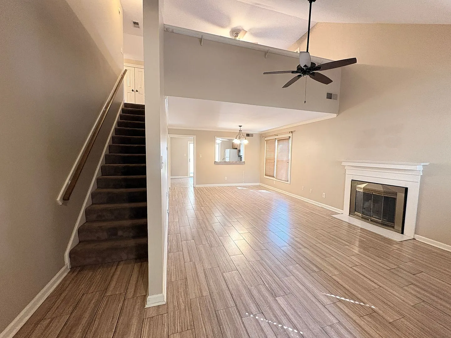 Spacious Home with 2-Car Garage & Bonus Living Space! Fully Fenced Backyard! — Photo 2