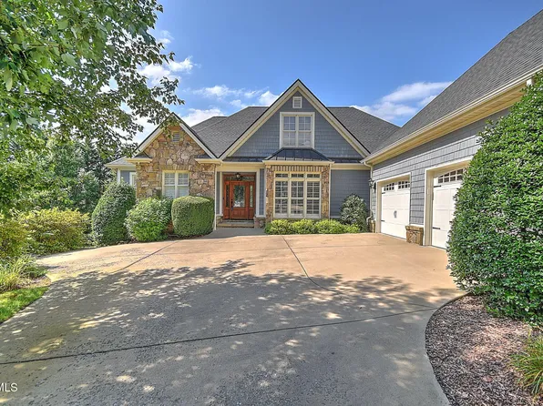 1943 Villa Ct, Johnson City, TN 37615