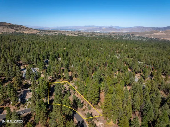 293 E Jeffrey Pine Rd, Reno, NV 89511