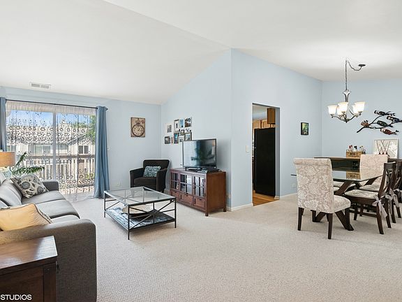 2nd image of 2327 Worthing Dr Unit 202D